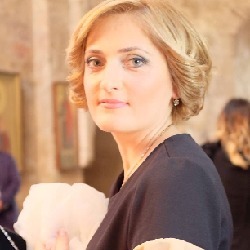 NinoChikhladze